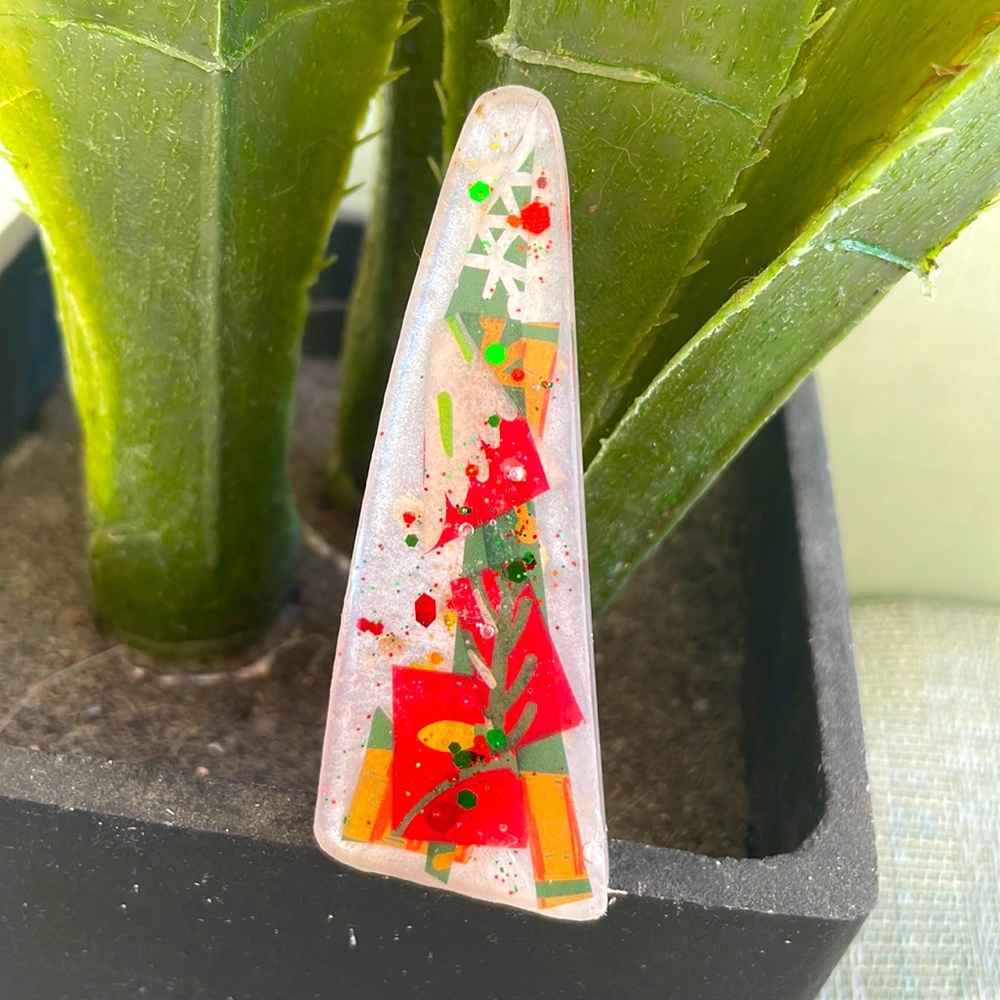Handmade Festive Holiday French Barrett Multi Color Triangle